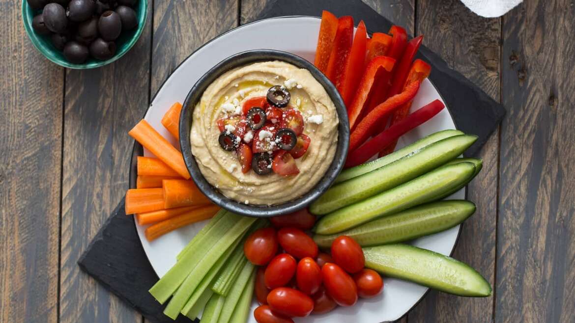 Creamy Hummus with Assorted Veggie and Pita Chips