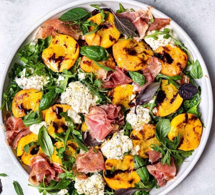 Grilled Peach and Burrata Salad with Prosciutto and Balsamic Glaze